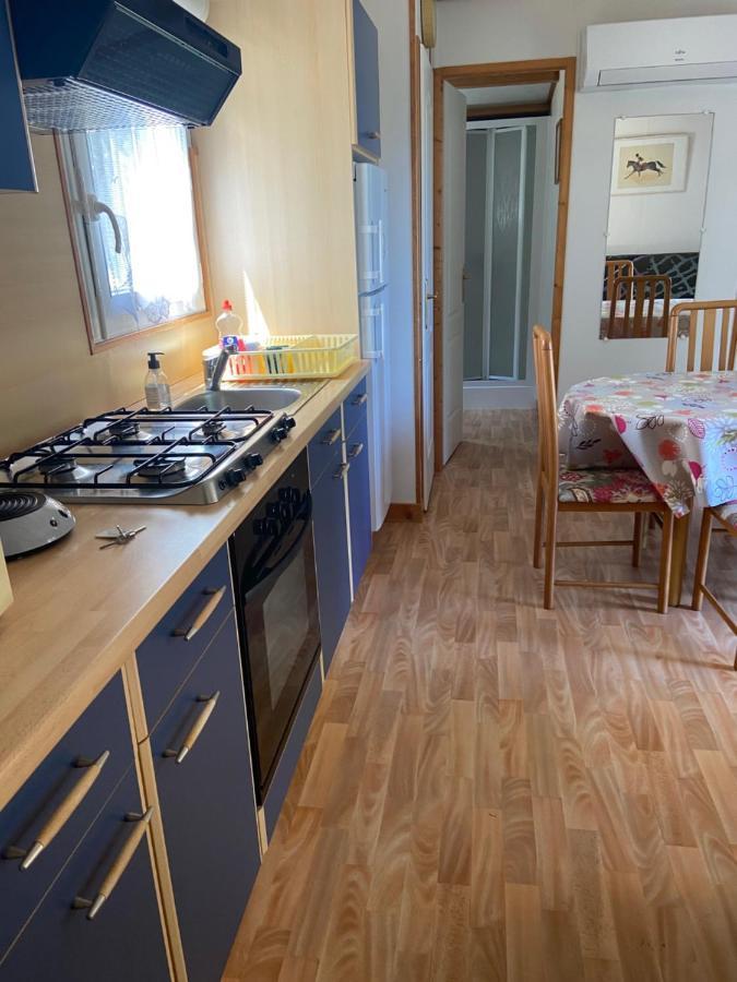 Chalet La Perche Au Bord De L'Eau Lion-en-Sullias Εξωτερικό φωτογραφία
